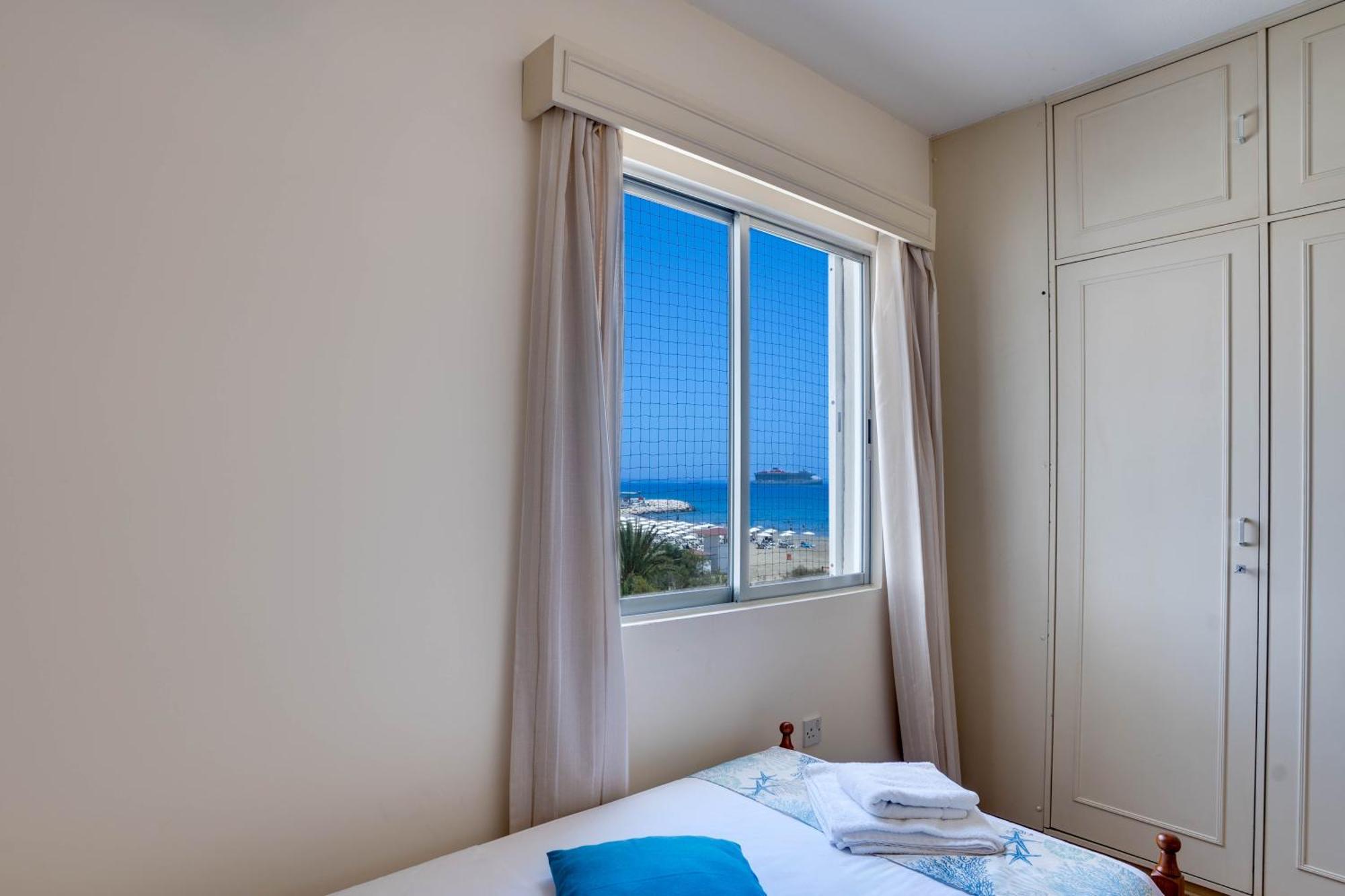 לרנקה Makenzy Sandy Beachfront Paradise מראה חיצוני תמונה